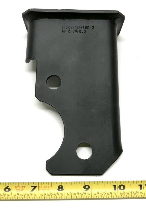 wk　0324 Rear Right Hand Axle Bracket for Rear Axle Differential HMMWV